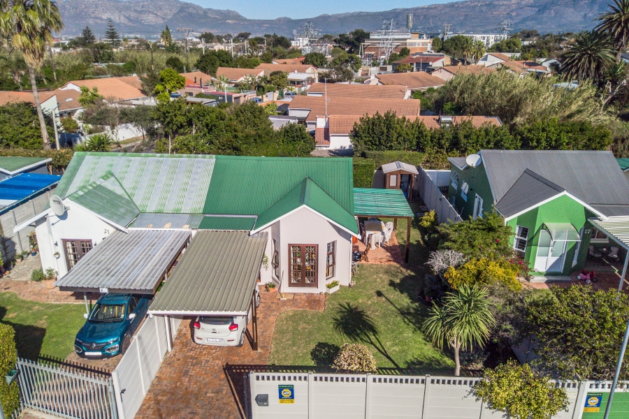 3 Bedroom Property for Sale in Diep River Western Cape